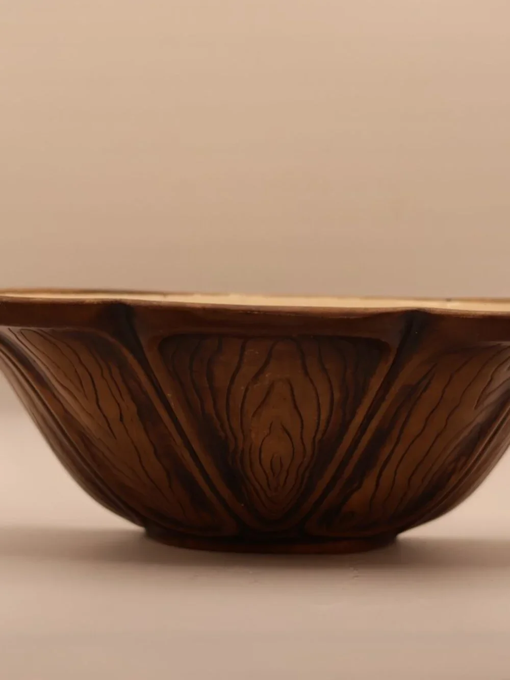 Vintage 1961 Treasure Craft Ceramic Wood Grain Planter Bowl (Compton, CA)